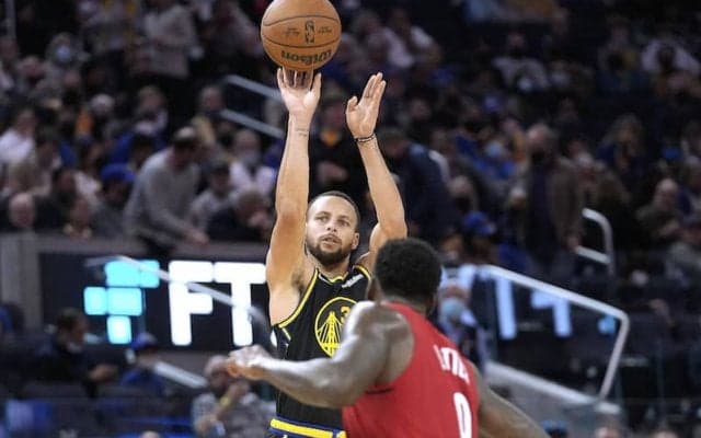 サンダーがラプターズに劇的1点差勝利、好調ウォリアーズも順当に白星／NBA