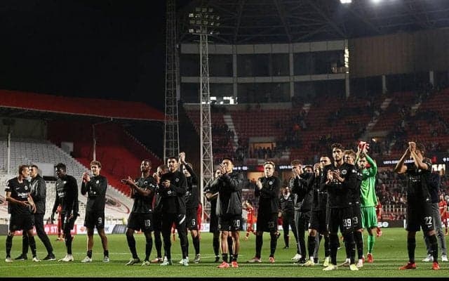 GS無敗のフランクフルトが首位通過を決める！ ソシエダに完敗のPSVは3位転落…《EL》