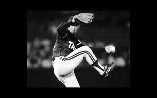 長嶋茂雄の引退試合で「打ち取ってしまった」佐藤政夫のタコ踊り投法