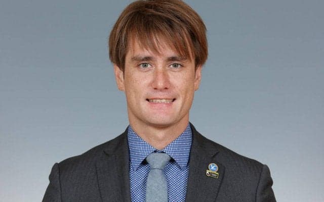 YS横浜、3シーズン率いたシュタルフ悠紀リヒャルト監督が退任「苦渋の決断を下しました」