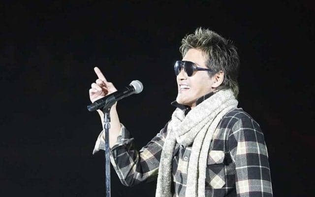 4球団に新たな「背番号1」が登場　ビッグボスにドラ1投手、イケメン外野手に注目