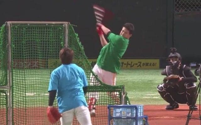 「投手の打球じゃない」　ホークス千賀、メジャー彷彿の構え＆豪快アーチに鷹党興奮