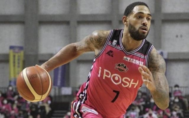 秋田がホームでA東京に連勝を飾る…第3Qに躍動したグリンの活躍で6連勝