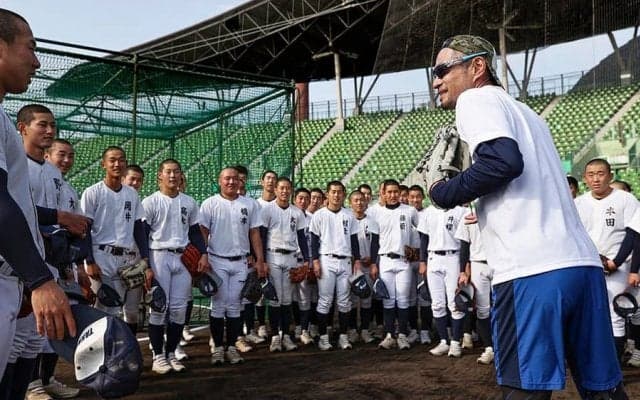 イチロー氏の打席での狙いは球種？　コース？　高松商の球児に答えた打撃の秘密