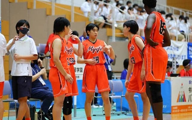 【ウインターカップ2021注目チーム】明星学園「留学生頼みから脱却し、全員バスケで夏以上の結果を」