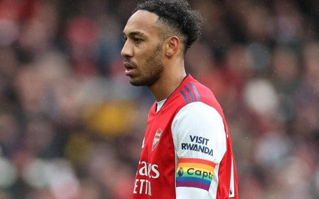 メンバー外のオーバメヤンは「規律違反」、3発快勝のアーセナル指揮官が明言