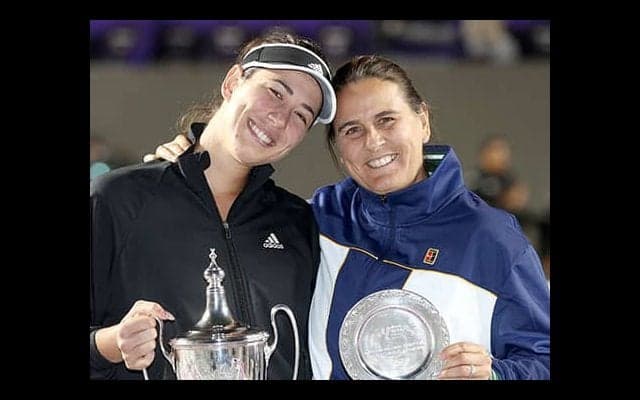 マルティネス 最優秀コーチに