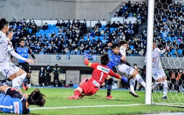 SNSで絶賛の嵐！ 川崎の選手が天皇杯・大分戦の試合中に見せた「相手選手への“王者の振る舞い”」