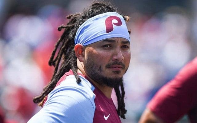 鷹がMLB109発の遊撃手獲得、日本ハム古川＆中日大嶺は育成　13日各球団の去就は？