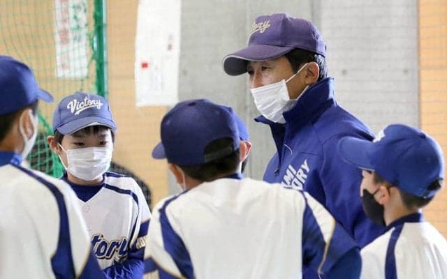 選手への“平等性”と勝負への“こだわり”　少年野球の「教員監督」が抱えるジレンマ