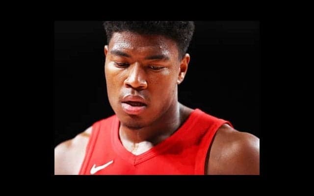 八村塁は大丈夫か、トム・ホーバスHCに聞いた。「まもなく復帰するでしょう。心配してないですよ」