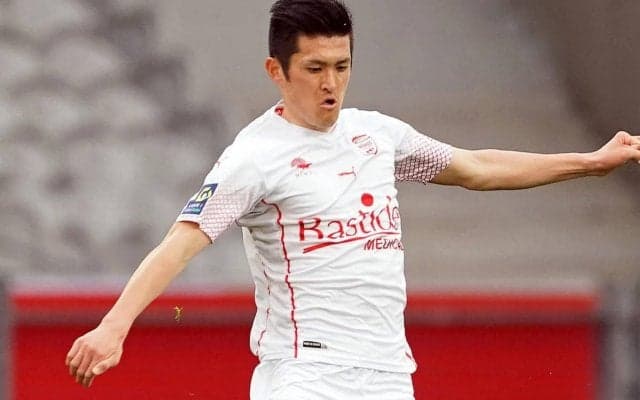 「チビミチkunデビュー」日本代表DF植田の息子が公園ならぬスタジアムデビュー「いつか鹿島に」