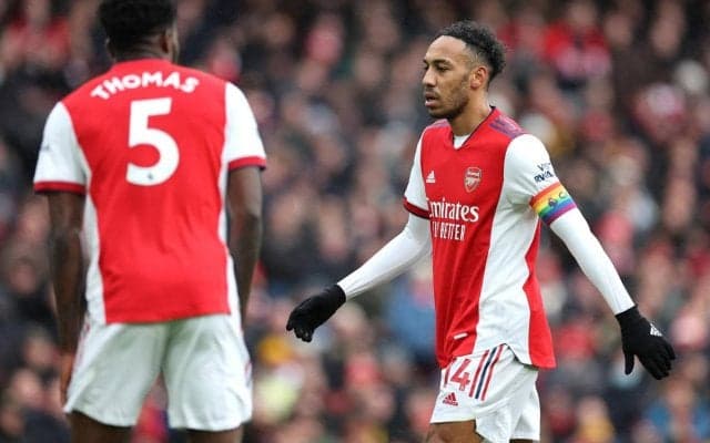 アーセナルが規律違反のオーバメヤンからキャプテン剥奪…明日の試合もメンバー外決定