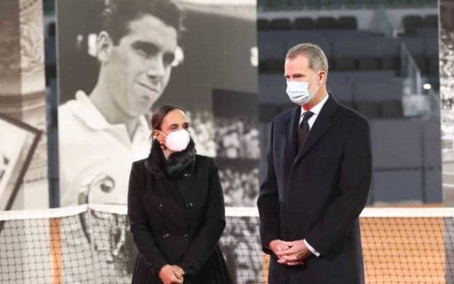 ナダルらの先駆者、スペインのレジェンド選手サンタナが83歳で死去