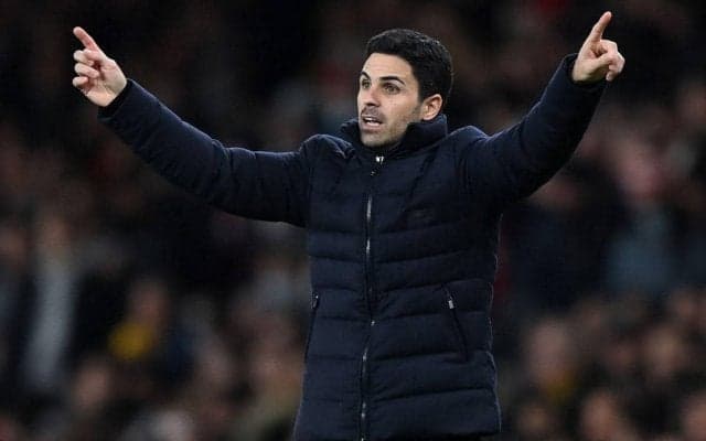 暫定ながら4位浮上のアーセナル、アルテタ監督がファンに感謝「チームとファンの間の化学反応は唯一無二」