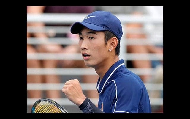 中国人初 16歳がジュニア1位