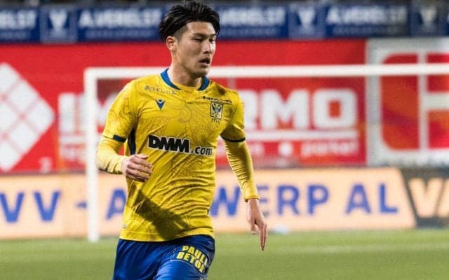 「角度おかしくない？」久保建英もツッコんだ橋岡大樹のインスタ投稿が不思議な事態に「変わった趣味をお持ちで」