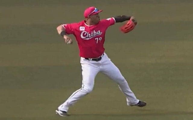 「球筋えぐい」「伸びが凄い」　ロッテ助っ人が見せた“超絶レーザー”【名珍場面】