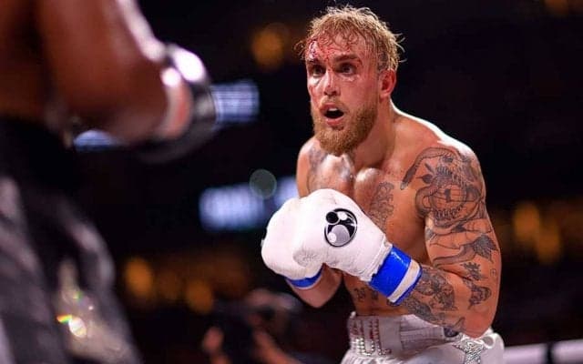 お騒がせYouTuberが失神KO勝ち　強烈右フックに米衝撃「煙が出ている」「やばい一撃」