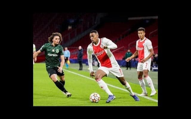 CLグループステージ全勝のアヤックス。各ポジションのプレーを継承する伝統のスタイルは健在