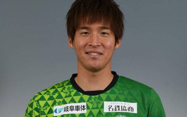 岐阜退団のMF中島賢星が相模原に完全移籍「昇格に向けて全力でプレーします」