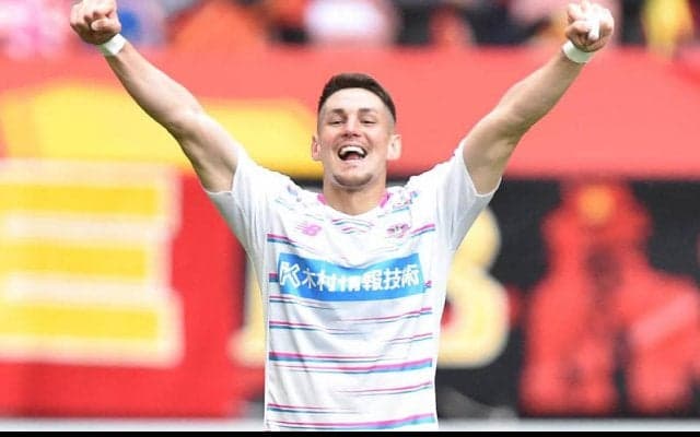 名古屋、鳥栖のMF酒井宣福を完全移籍で獲得！　「みんなでたくさんの喜びを分かち合いましょう！」