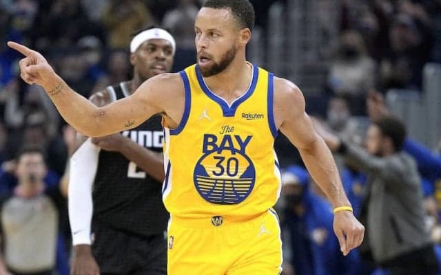 カリーが4本の3Pで30得点をマークし快勝…渡邊所属のラプターズは試合延期／NBA