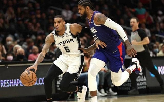 スパーズのデジャンテ・マレーが今季リーグ最多タイの6度目のトリプルダブルを達成！