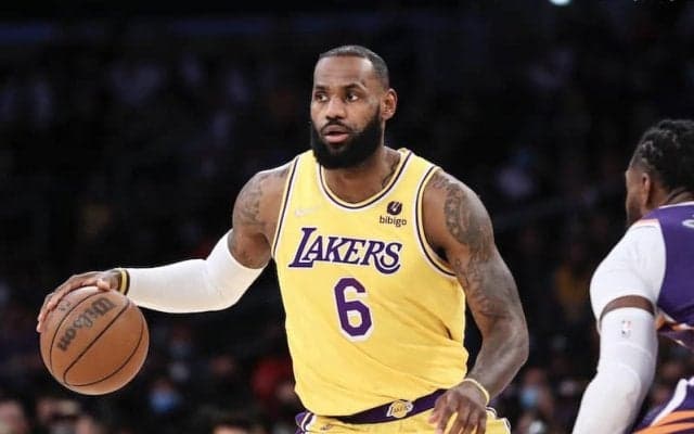 サンズはレイカーズを下しウェスタン首位をキープ…主力3人欠くマブスがウルブスに勝利／NBA