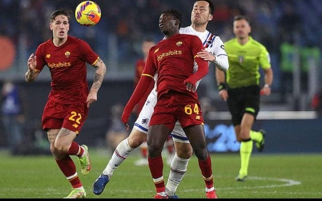 ローマがホームでサンプドリアに痛恨ドロー…フル出場の吉田麻也は終盤の守勢の中で見事な奮闘《セリエA》