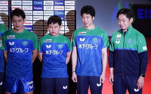 50歳になっても卓球を続けたかった水谷隼　主役を降りた9月9日、集合写真で立った場所