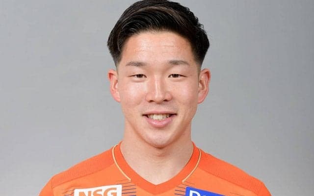 新潟がFW矢村健と契約更新！ 来季は背番号「28」に変更「新しい矢村に期待してください」