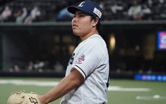 西武・平良海馬、5800万円増の1億円でサイン　大台に「コンビニなら値段見ずに…」