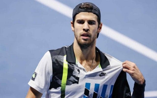 ロシアの25歳選手、キャデラックやアルマーニなど高級ブランドのアンバサダーに！