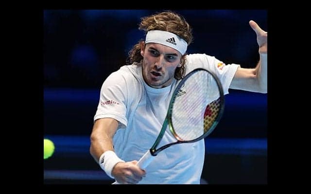 チチパス 強烈なバック披露