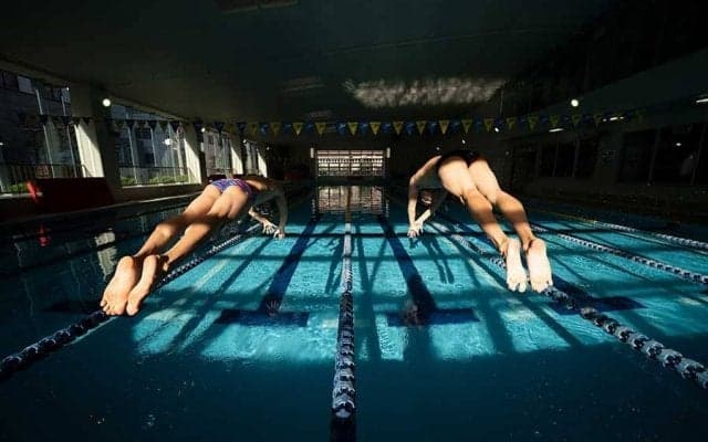 日本選手権で戦った大学生兄弟スイマー　青学大と明大の2人が目指す、それぞれの未来【#青春のアザーカット】