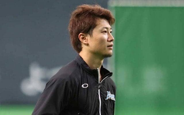 1.5億円大幅ダウンでも決意の楽天入り　西川遥輝が会見で「石井監督」連呼したワケ