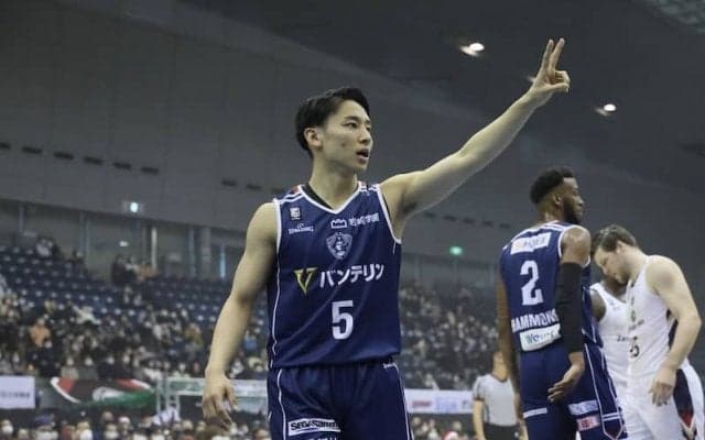 琉球戦で初出場を飾った横浜の河村勇輝「ここに立てることは当たり前ではない」