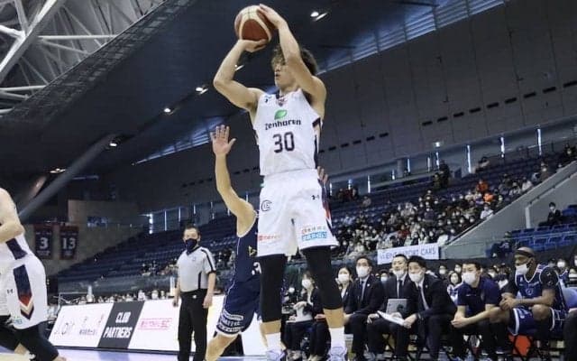 安定した試合運びで琉球が10連勝達成…横浜は河村勇輝とキング開が今季初得点