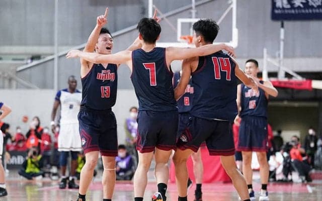 夏の覇者、中部大第一敗退…小林が21年ぶりベスト8進出／ウインターカップ男子3回戦