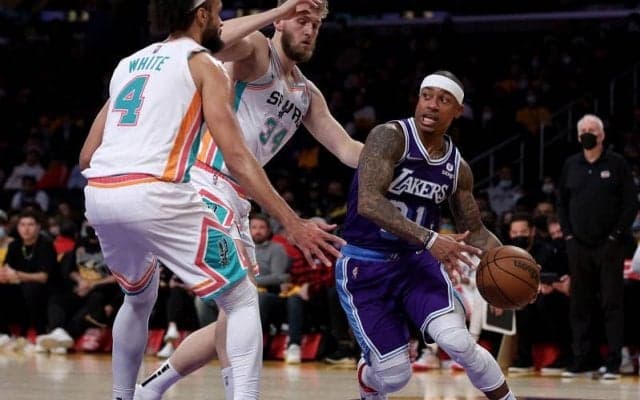 レイカーズで4試合に出場して平均9.3得点を残すも、アイザイア・トーマスは再びＦＡへ