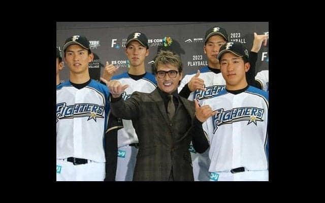 ラミレスが２０２１年のパ・リーグを総括。来季の期待はロッテ。新庄ビッグボスへは「勝てない時期にどんな態度を見せるのか」に注目