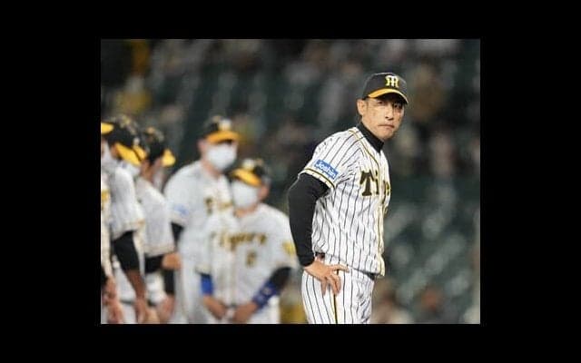 ラミレスが2021年のセ・リーグを総括。ヤクルト優勝、阪神失速の理由、来季のサプライズチームを語る