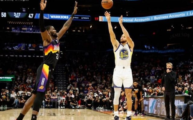 前人未到の3P成功3000本まであと1本となったカリーが達成しそうな新たな記録とは？