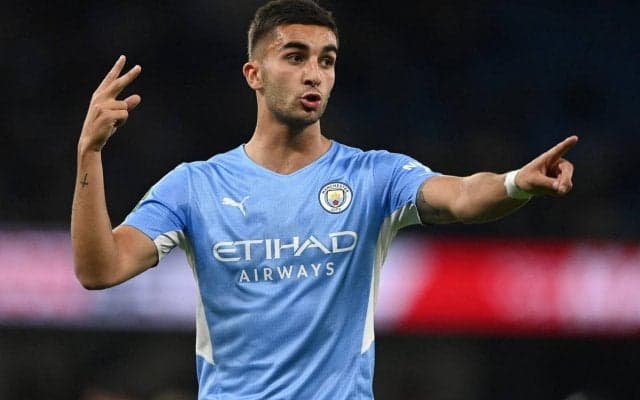 シティFWフェラン・トーレスがバルサのメディカルチェック合格か？ 本人は「とても幸せ」とコメント