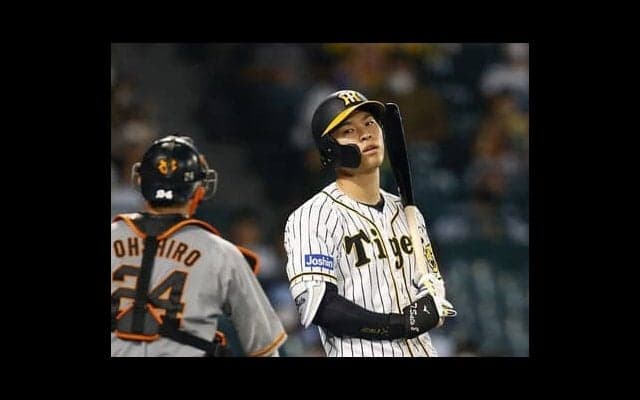 立浪和義が「守備は私より格段に上」と絶賛する新人。阪神・佐藤輝明のスランプにはアドバイス【2021年人気記事】