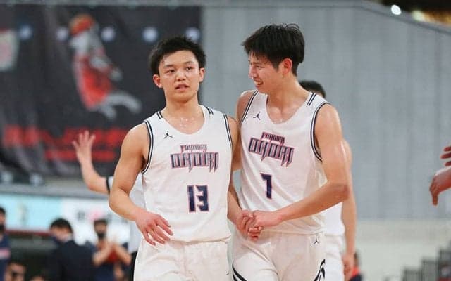 岩下が9本の3ポイントを含む38得点！　福大大濠が仙台大明成を下し決勝へ／ウインターカップ男子準決勝