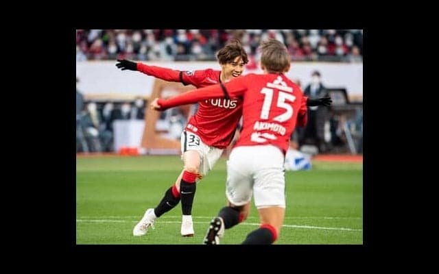 Ｊリーグの移籍事情に異変。今季のトレンド、シーズン途中の移籍で大物選手たちが躍動した