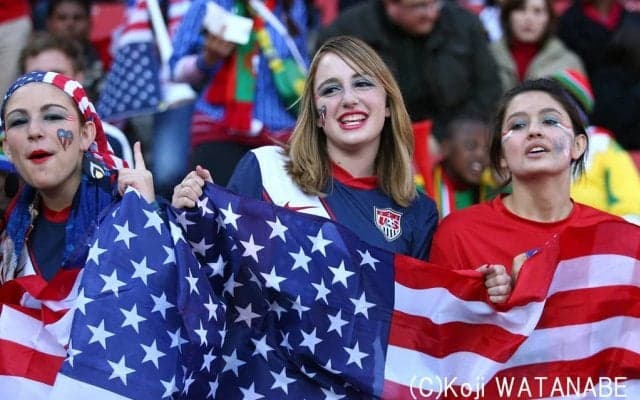 「人類の祭典」の本質を変えてしまったテレビ放送の功罪【ワールドカップはいつ「死にはじめた」のか】(2)