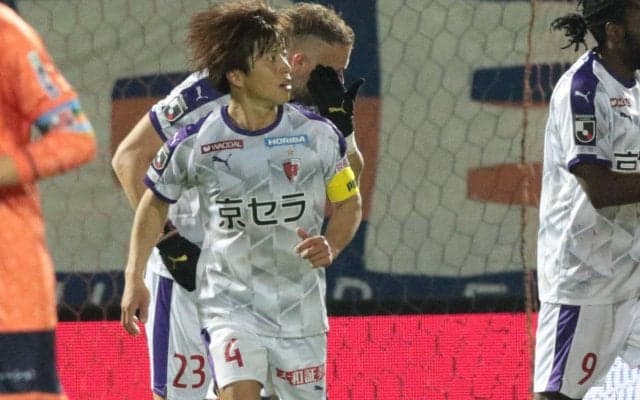 J1に臨む京都が今季加入のMF松田天馬、MF武田将平と契約更新